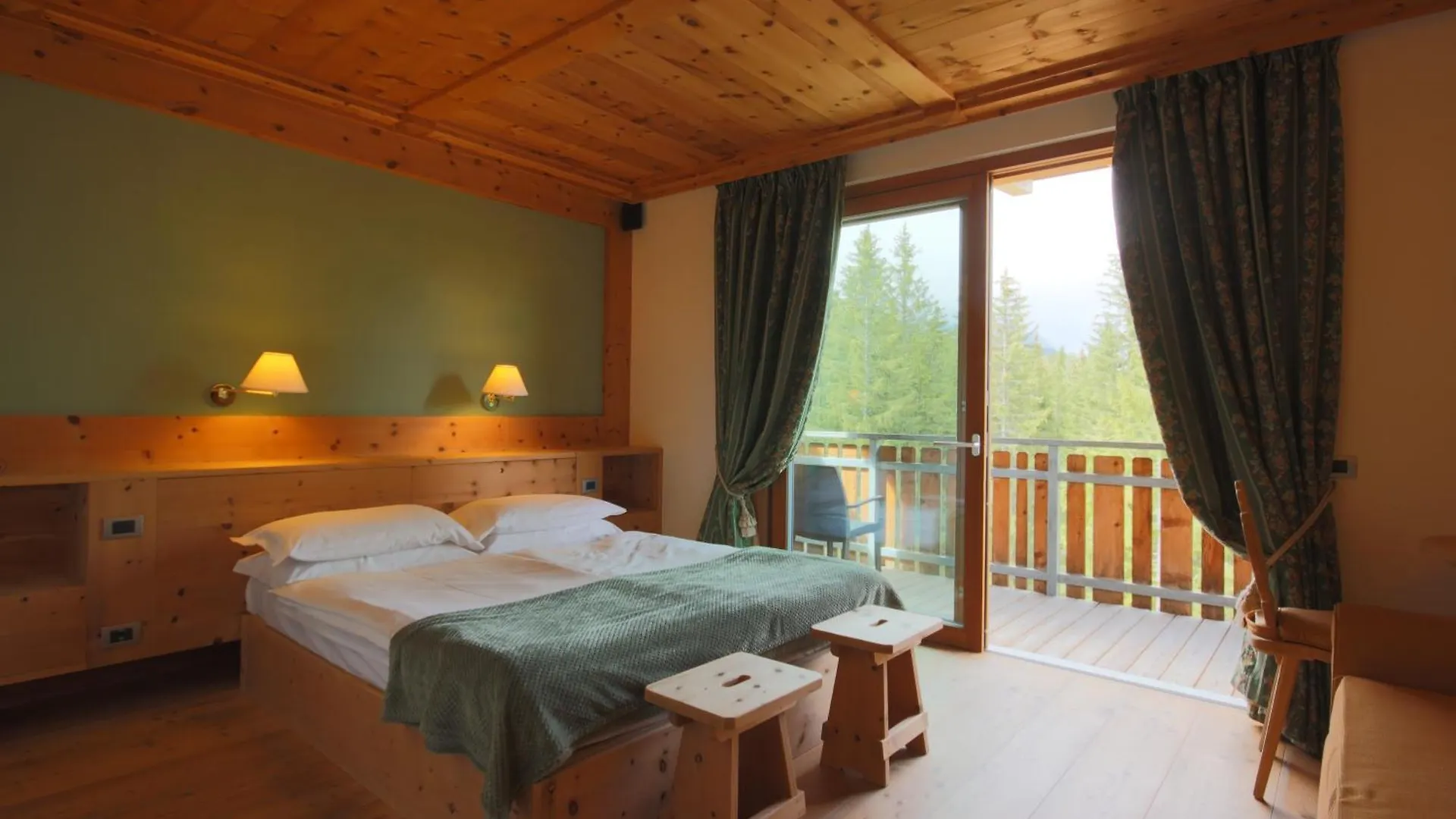 Ciasa Vervei Cortina d'Ampezzo 3*,